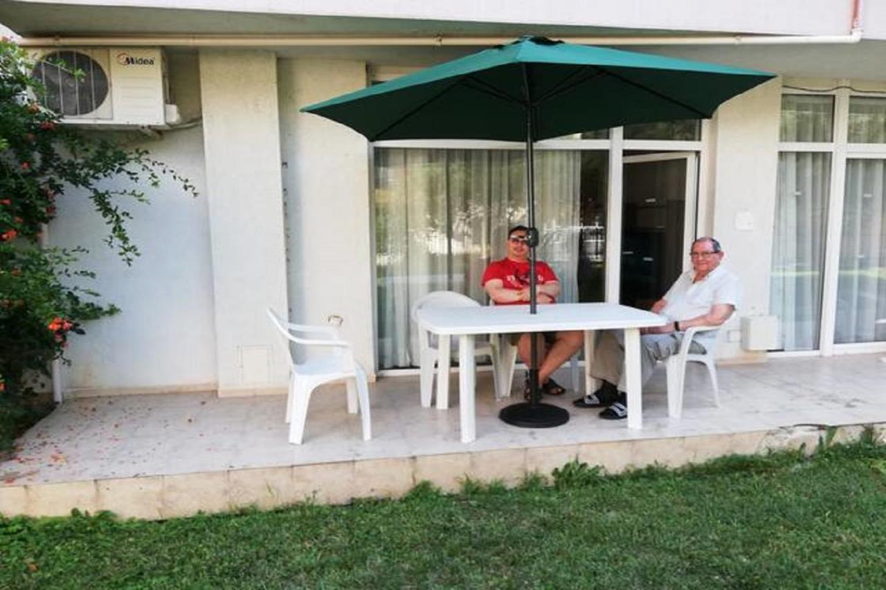 Yves 2 Bed Apart At Sun Village Sunny Beach Not Far Away From The Sea Exterior photo